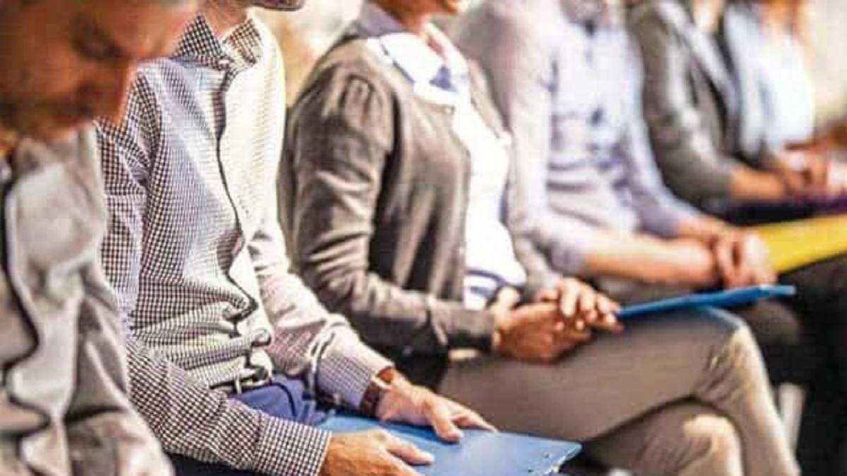Job : उत्तर प्रदेश में युवाओं को रोजगार के मिलेंगे अवसर, जुलाई में इन 13 हजार से ज्यादा पदों पर होगी भर्ती