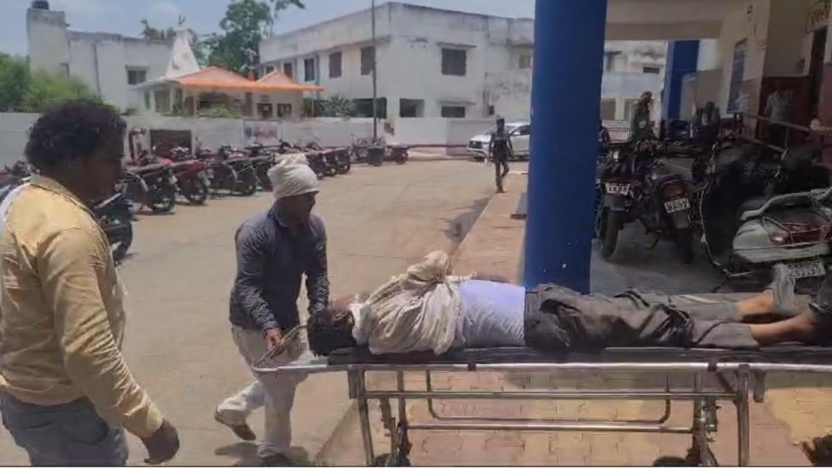किसान ने की आत्महत्या की कोशिश: पिया कीटनाशक दवा, अस्पताल में इलाज जारी, 1 महीने में तीसरी घटना