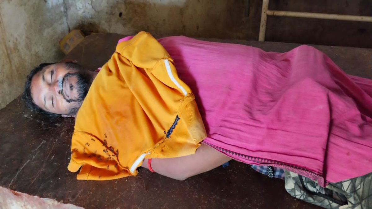 CG NEWS : विद्युत कार्य करते समय करंट की चपेट में आने से कर्मचारी की मौत, मुआवजे की मांग को लेकर परिजन कर रहे हंगामा