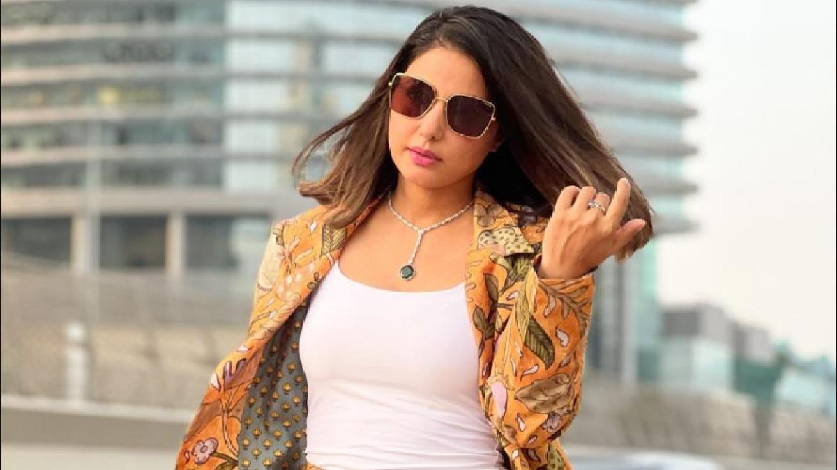 कैंसर डिटेक्ट होने के बाद हिना खान का पहला पोस्ट, कहा- हर मैदान फतेह कर लूंगी