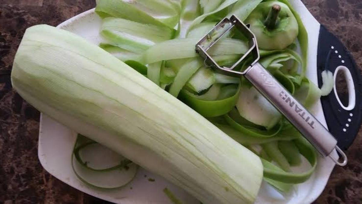 Kitchen tips- आपने भी काट ली है ज्यादा लौकी तो इस तरह से स्टोर करके रखें फ्रेश