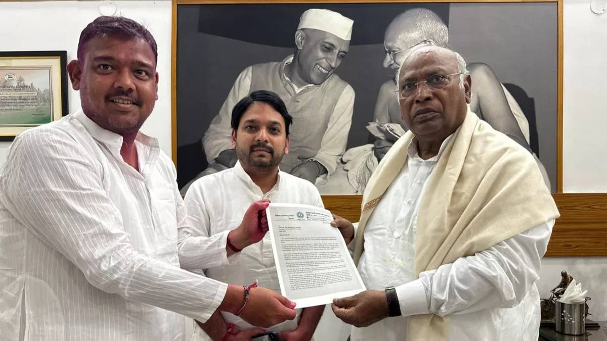 लोकसभा चुनाव 2024: इंडिया गठबंधन के सांसदों की संख्या में इजाफा, जानें किसने दिया समर्थन