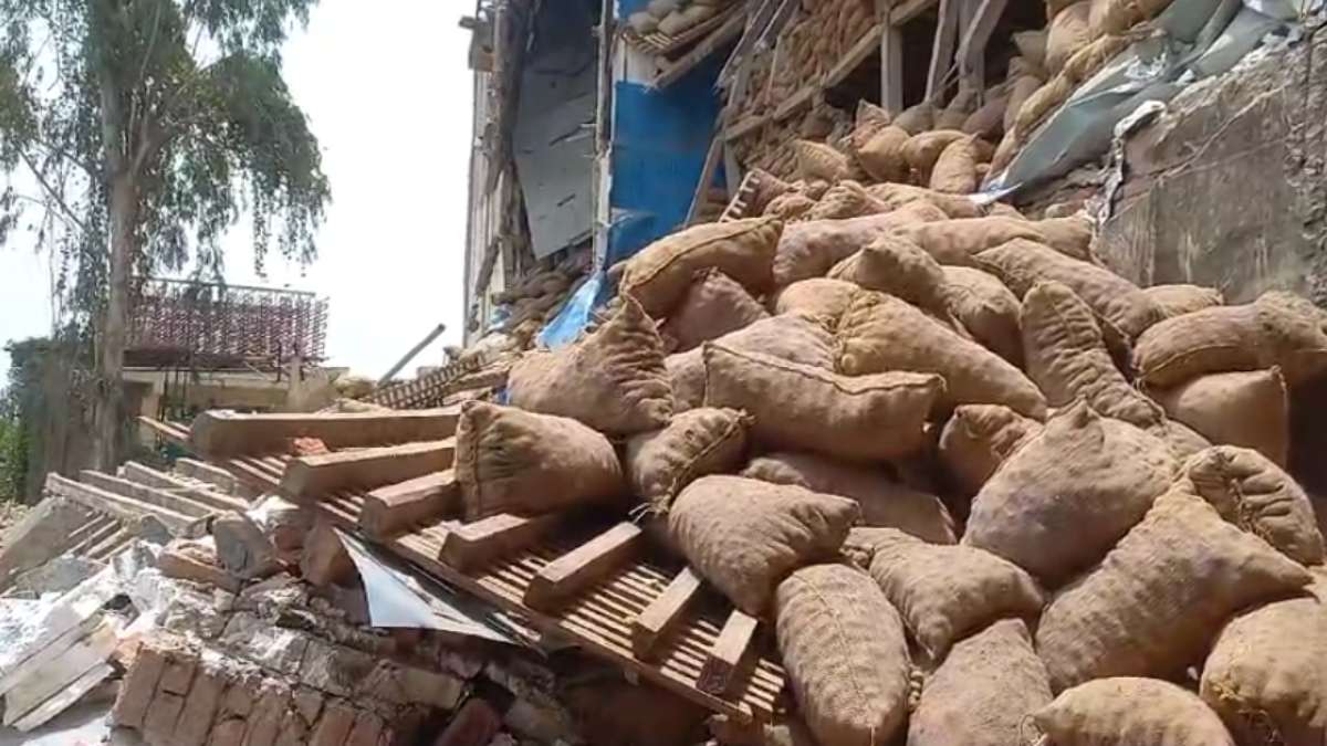 अमोनिया गैस के रिसाव से कोल्ड स्टोरेज में विस्फोट, दीवार ढही, लाखों का नुकसान