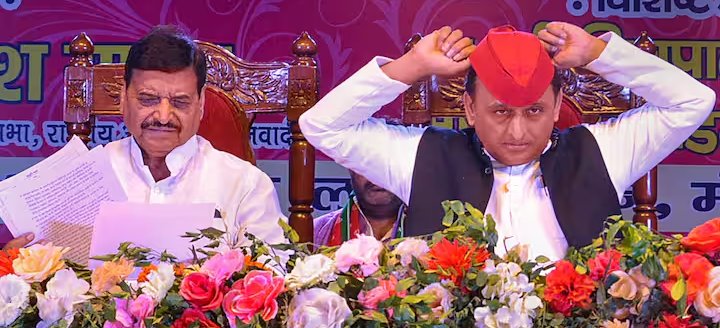 Politics News : संसद के विशेष सत्र के बाद सपा में तय होगा नेता प्रतिपक्ष, जानिए कौन चुने जा सकते हैं…