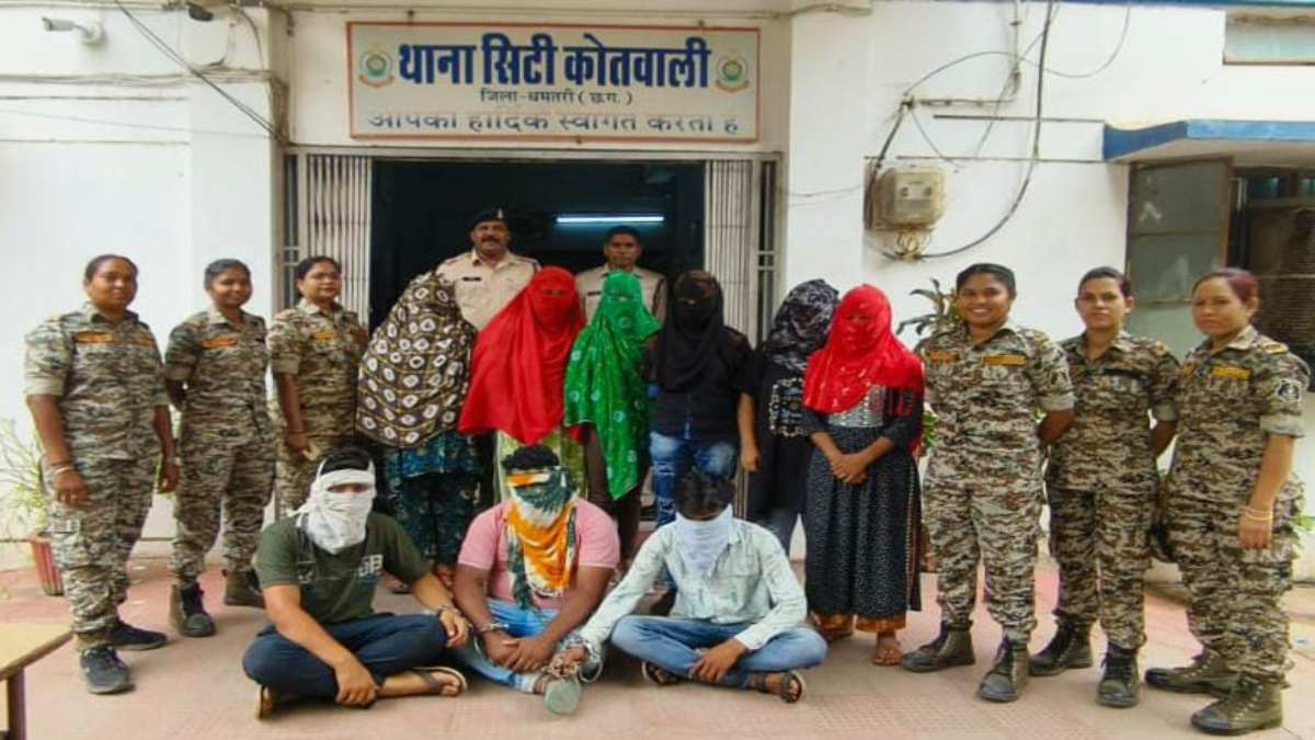 CG News : किराए के मकान में देह व्यापार का काला कारोबार, पुलिस ने मारा छापा, रंगेहाथ पकड़ाए 5 युवती और 3 युवक