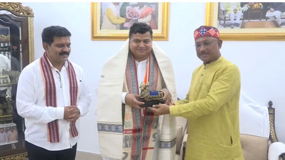 सीएम साय से केंद्रीय राज्यमंत्री राजभूषण चौधरी ने की मुलाकात, जल जीवन मिशन के संबंध में की चर्चा