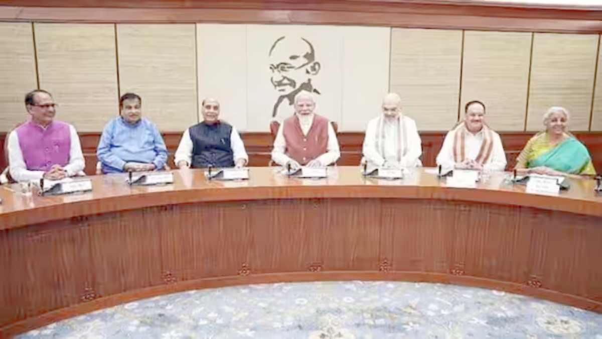 केंद्रीय मंत्रिमंडल की बैठक आज, किसानों के लिए बड़ा फैसला ले सकती है मोदी सरकार