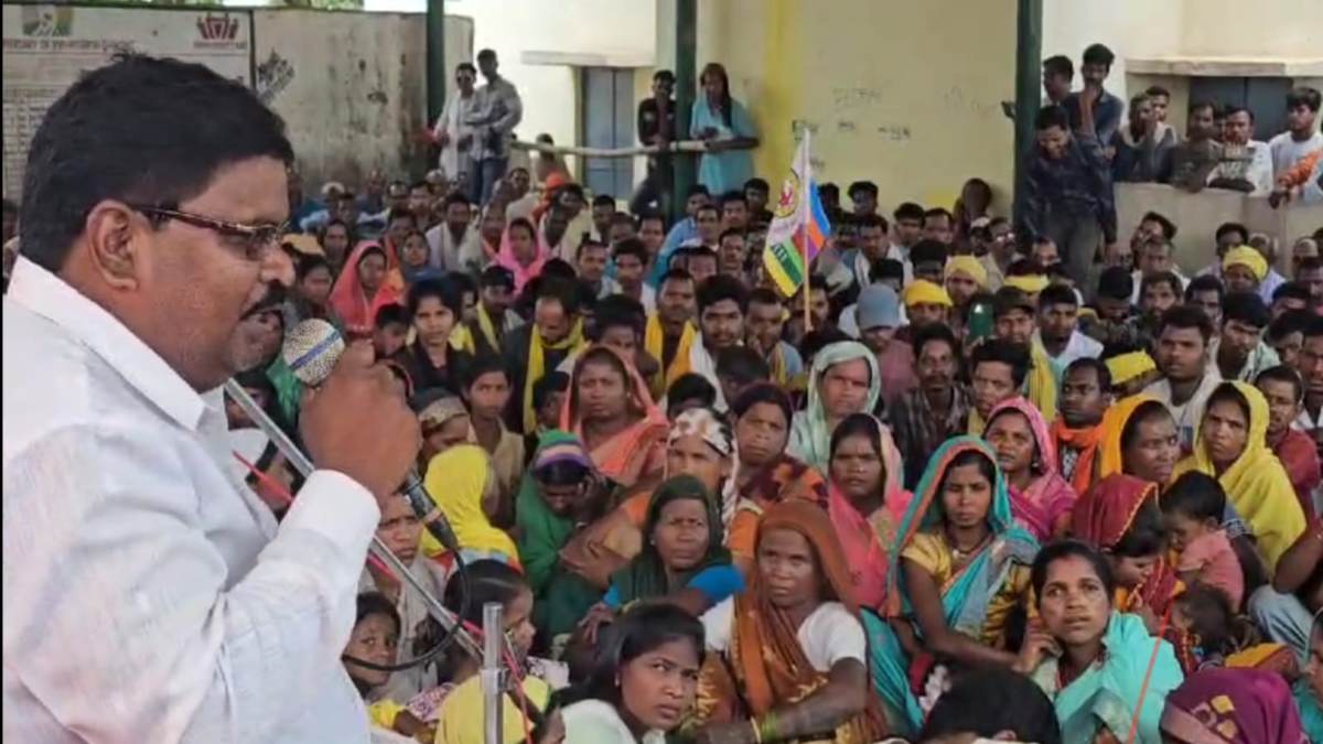 परसा ईस्ट केते बासेन खदान परियोजना: पुनर्वास और पुनर्व्यवस्थापन के लिए ग्रामसभा का सफल आयोजन, ग्रामिणों ने रखी अपनी मांगे…