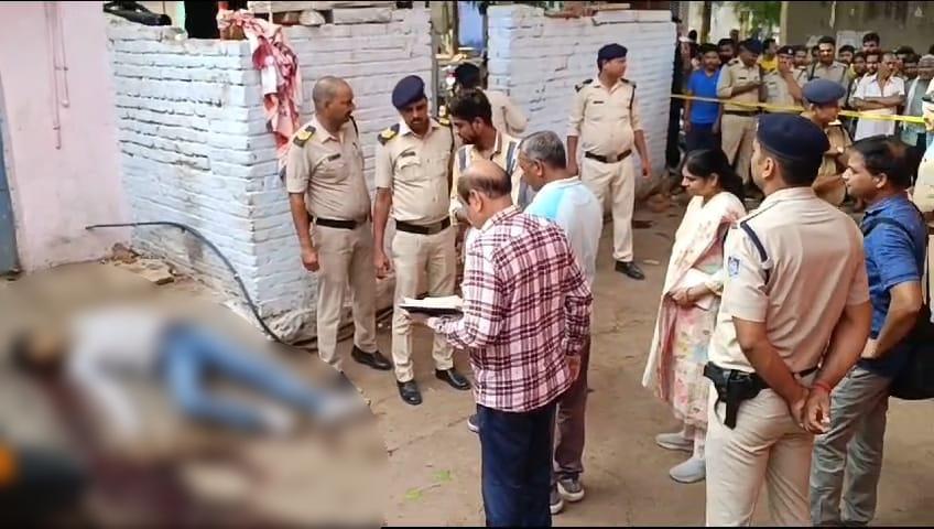 सुसाइड या हत्या? युवक की मौत को पुलिस बता रही खुदकशी, परिजनों ने लगाया हत्या का आरोप