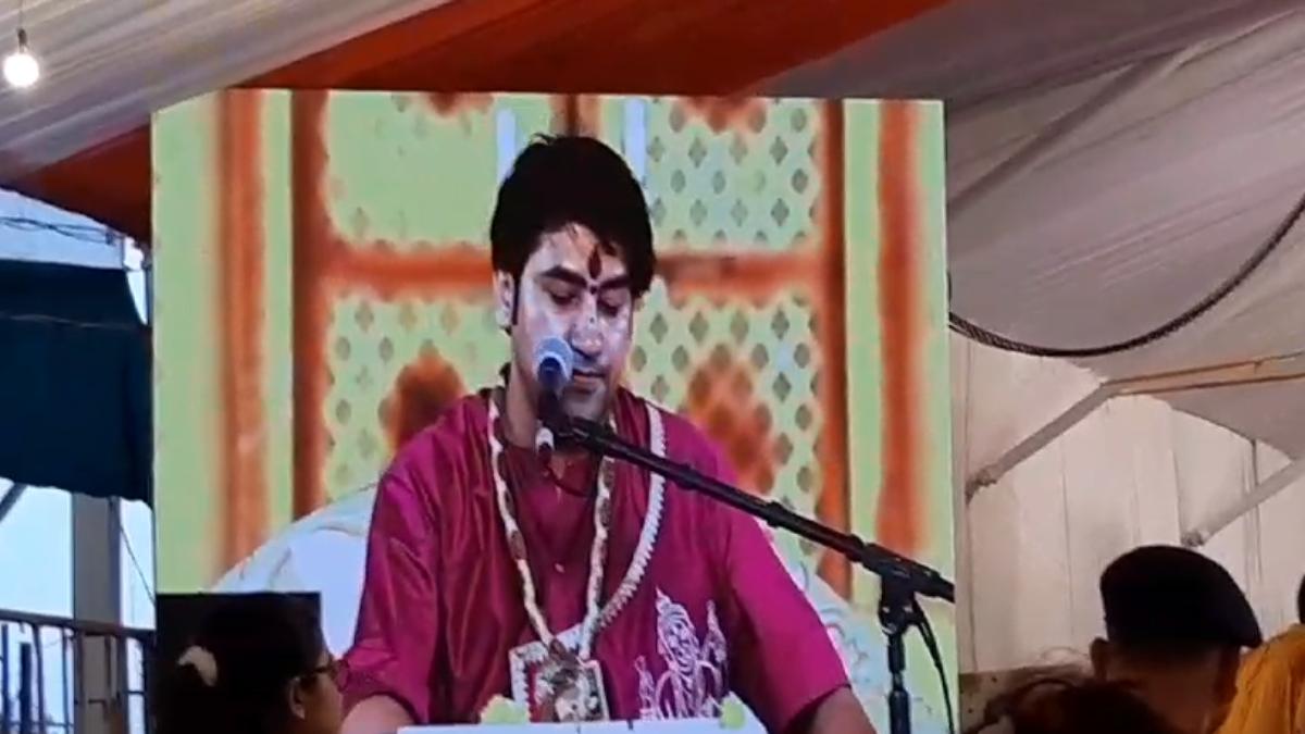 पं. धीरेंद्र शास्त्री की कथा के दौरान महिला की मौत, बताई जा रही यह वजह…
