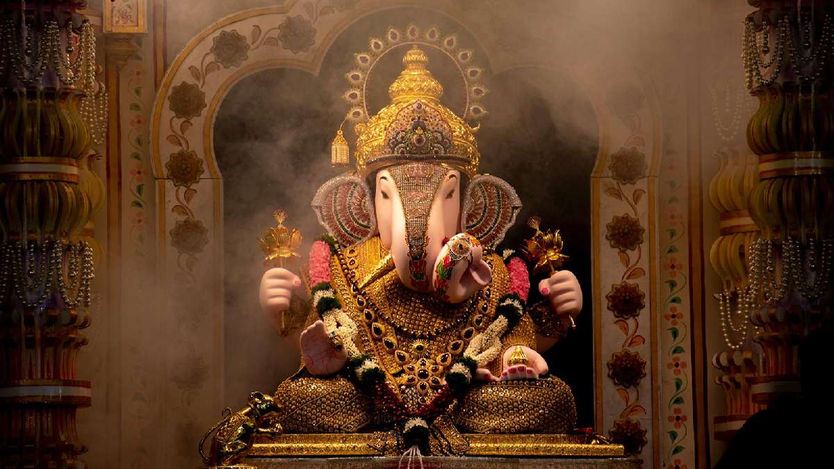 1 साल बाद बन रहा है Angarki Chaturthi का योग, मंगल दोष से पीड़ित जरूर करें यह उपाय…