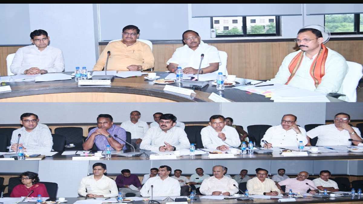 Lalluram Exclusive: छत्तीसगढ़ में 75 हजार मीट्रिक टन धान खराब, मंत्री जायसवाल बोले- न इंसान के खाने लायक, न पशु के, पिछली सरकार ने नहीं किए थे कोई इंतजाम