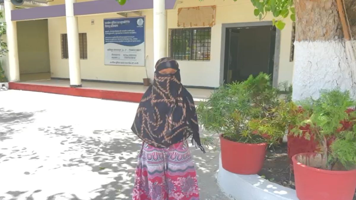 सेक्स रैकेटः नाबालिग किशोरी से दंपती ने लगातार आठ दिनों तक कराया देह व्यापार, SP से की कार्रवाई की मांग