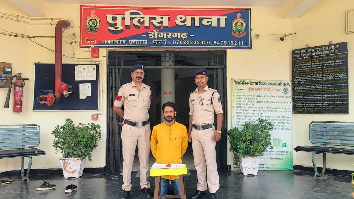 धर्मनगरी में बढ़ी चोरी की वारदातें: चोरों को पकड़ने में पुलिस को मिल रही सफलता, लेकिन चोरी का माल खरीदने वाले पर मेहरबानी क्यों