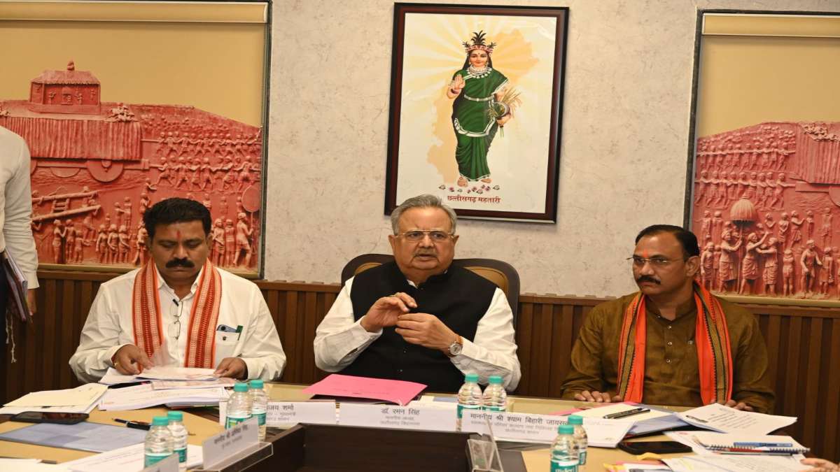 छत्तीसगढ़ में दूर होगी विशेषज्ञ चिकित्सकों की कमी, विशेष सचिव की अगुवाई में बनेगी कमेटी