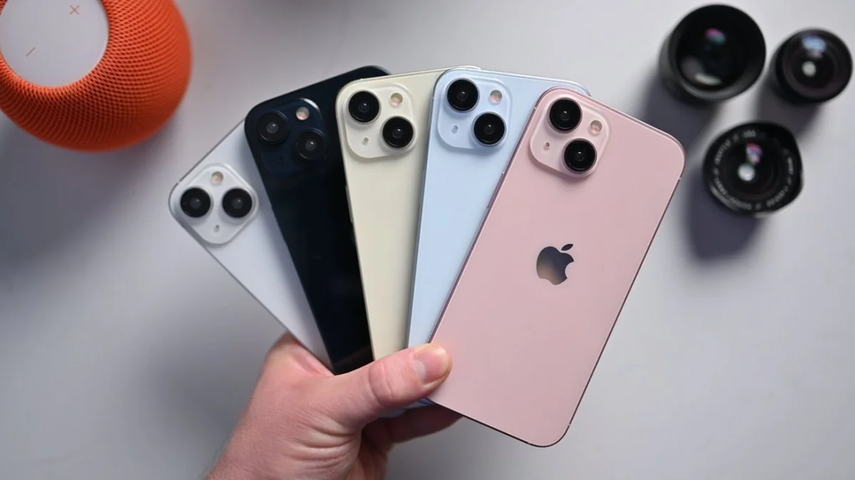 Apple का भारत में कारोबार 23 बिलियन डॉलर को कर गया पार, जानिए इसमें कितना है IPhone का हिस्सा…