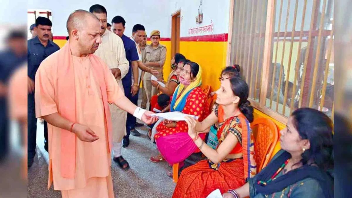 CM Yogi आज से करेंगे ‘जनता दर्शन’, समस्याओं का संज्ञान लेकर तत्काल करेंगे निराकरण