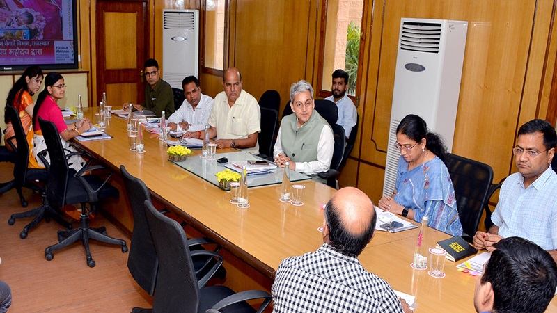 Rajasthan News: आंगनबाड़ी कार्यकर्ताओं को मोबाइल और टेबलेट देगी राजस्थान सरकार