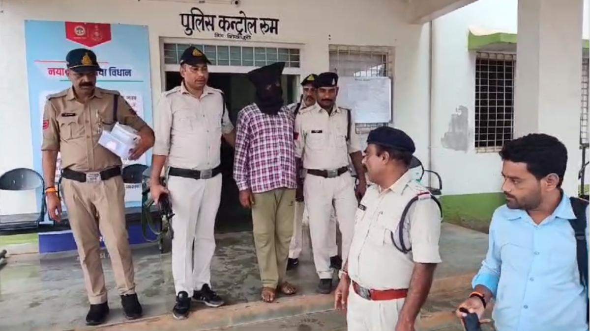 UP का कुख्तात बदमाश MP में गिरफ्तार: एक लाख के इनामी डकैत पर 22 गंभीर मामले है दर्ज, तीन राज्यों की पुलिस कर रही थी तलाश