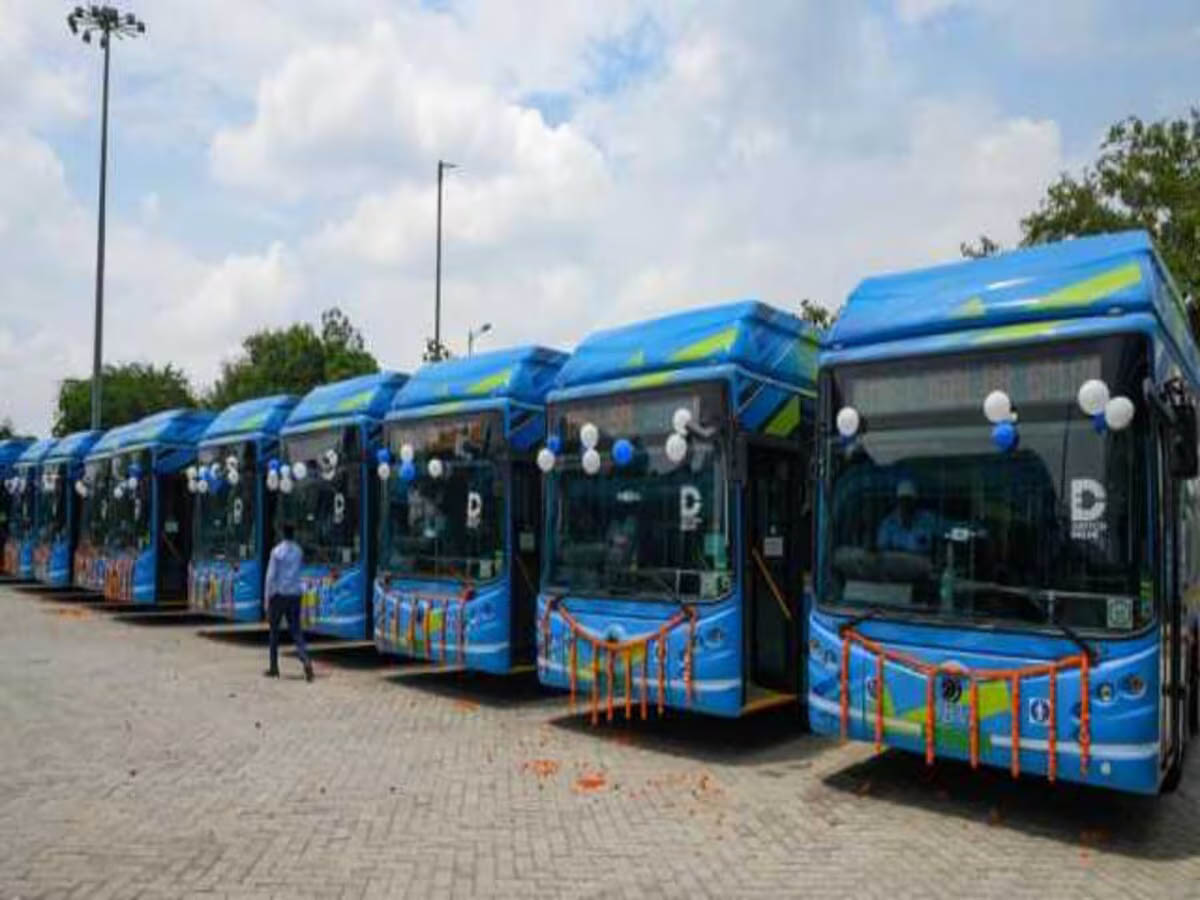 दिल्ली में 25 रूटों पर अगस्त से मोहल्ला बसों के परिचालन की तैयारी शुरू