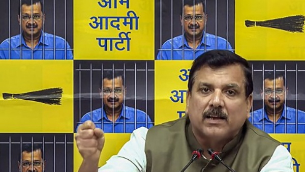 संजय सिंह ने पंजाब के इन 2 नेताओं का फोटो शेयर कर साधा निशाना