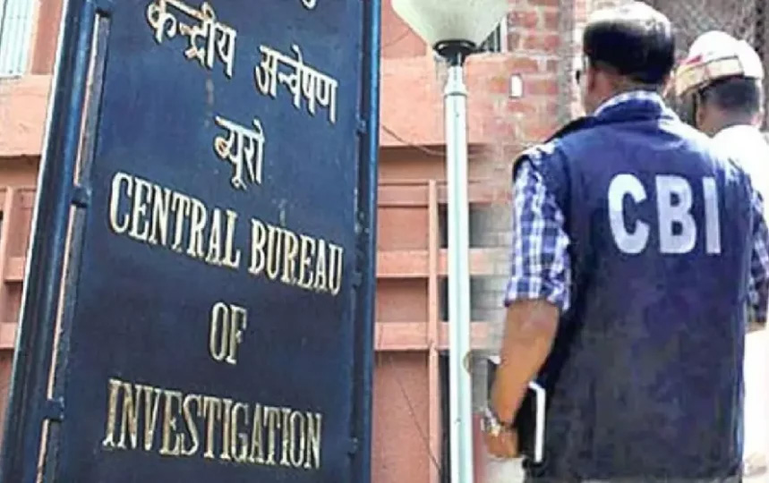 NEET पेपर लीक में CBI को बड़ी कामयाबी, तालाब से निकाले 7 से अधिक मोबाइल फोन