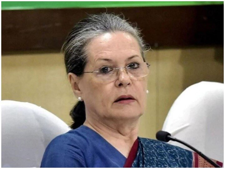 सोनिया गांधी ने संसदीय दल की बैठक में कहा विधानसभा चुनाव में एकजुट होकर काम करने की जरूरत…