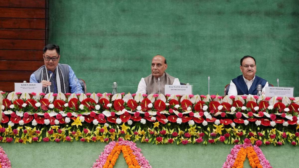 NEET Paper Leaked, नेमप्लेट विवाद… बजट से पहले सर्वदलीय बैठक में विपक्ष ने उठाए ये मुद्दे, JDU ने बिहार के लिए मांगा स्पेशल स्टेटस का दर्जा- Budget Session All party meeting