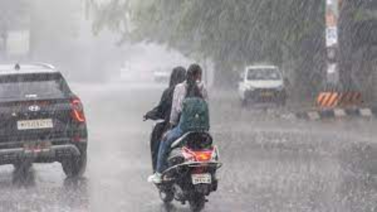 Uttarakhand Weather : उत्तराखंड में हो रही झमाझम बारिश, 6 जिलों में येलो अलर्ट जारी