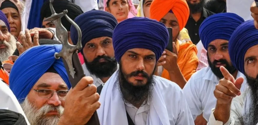 खालिस्तान समर्थक अमृतपाल सिंह ने बतौर सांसद शपथ ली