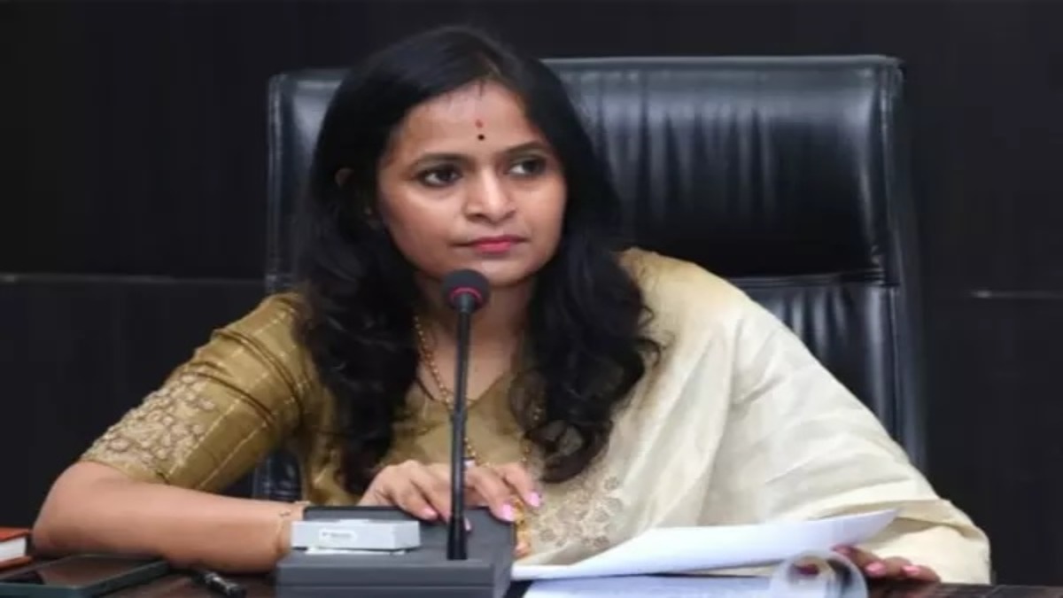 CG Coal Scam: जेल में बंद निलंबित IAS रानू साहू को लगा बड़ा झटका, विशेष कोर्ट ने जमानत याचिका की खारिज