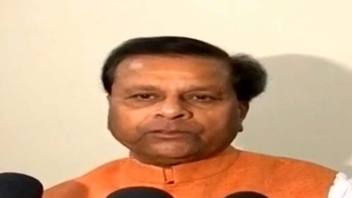 MP के कॉलेजों में ड्रेस कोड का जयभान सिंह पवैया ने किया समर्थन, हाथरस हादसे पर दिया बड़ा बयान 