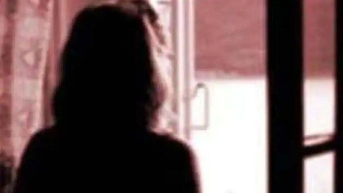 किन्नर के साथ दरिंदगी: बेहोश करने के बाद आरोपी ने किया दुष्कर्म, FIR दर्ज  