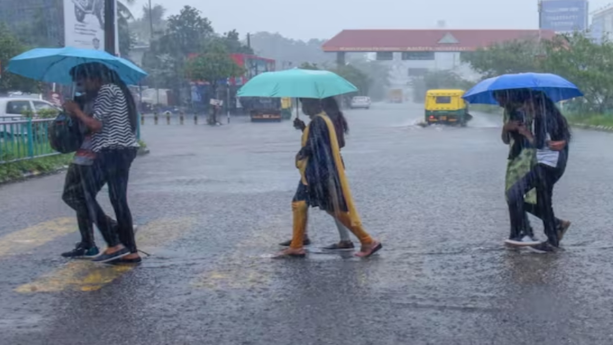 MP Weather Update: प्रदेश में जमकर बरस रहे मेघा, आज इन जिलों में भारी बारिश का अलर्ट, मौसम विभाग ने दी चेतावनी 