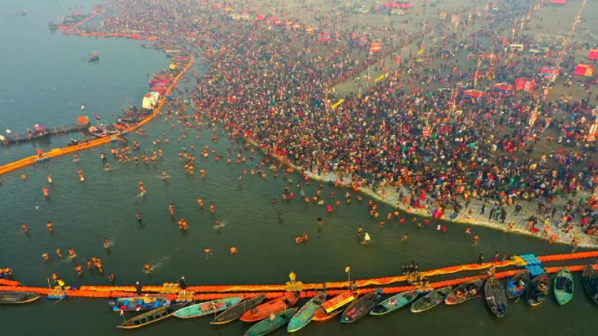 Mahakumbh 2025 में एंट्री के लिए दिखाना पड़ेगा ID Card? जानें किसने उठाई मांग
