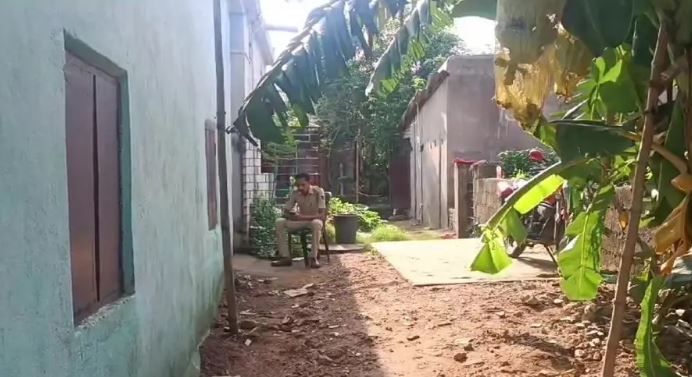 उत्तर प्रदेश की नाबालिग लड़की भुवनेश्वर में फंदे से लटकी मिली