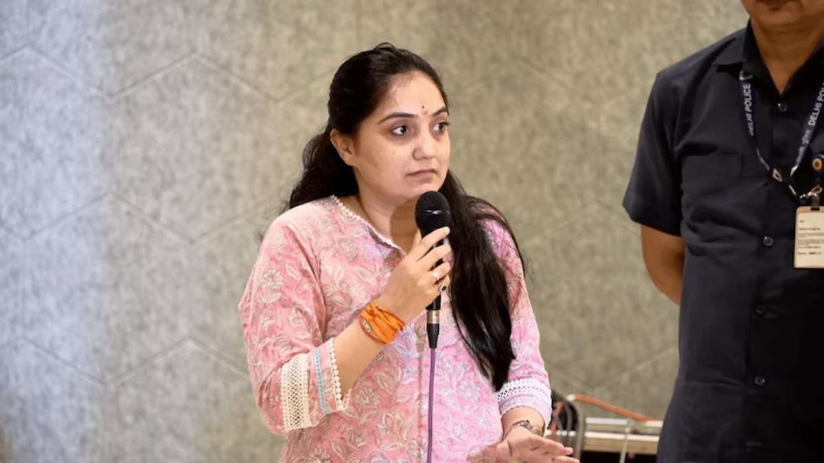 ‘हिंदू हिंसक होता तो…’, पैगंबर पर विवादित टिप्पणी के दो साल बाद सार्वजनिक मंच से नूपुर शर्मा ने राहुल गांधी पर किया पलटवार- Nupur Sharma