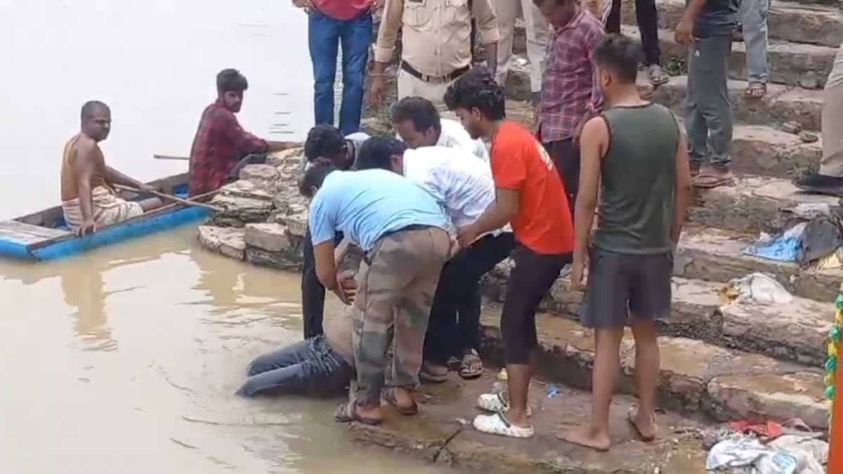 नदी में तैरता मिला युवक का शव, क्षेत्र में फैली सनसनी, जांच में जुटी पुलिस