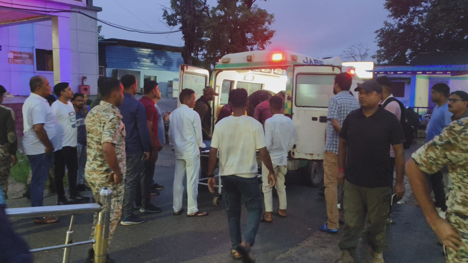 Naxal Attack in Chhattisgarh: नक्सलियों की लगाई प्रेशर IED की चपेट में आने से DRG के 2 जवान घायल, दंतेवाड़ा में 1 महिला नक्सली ढेर