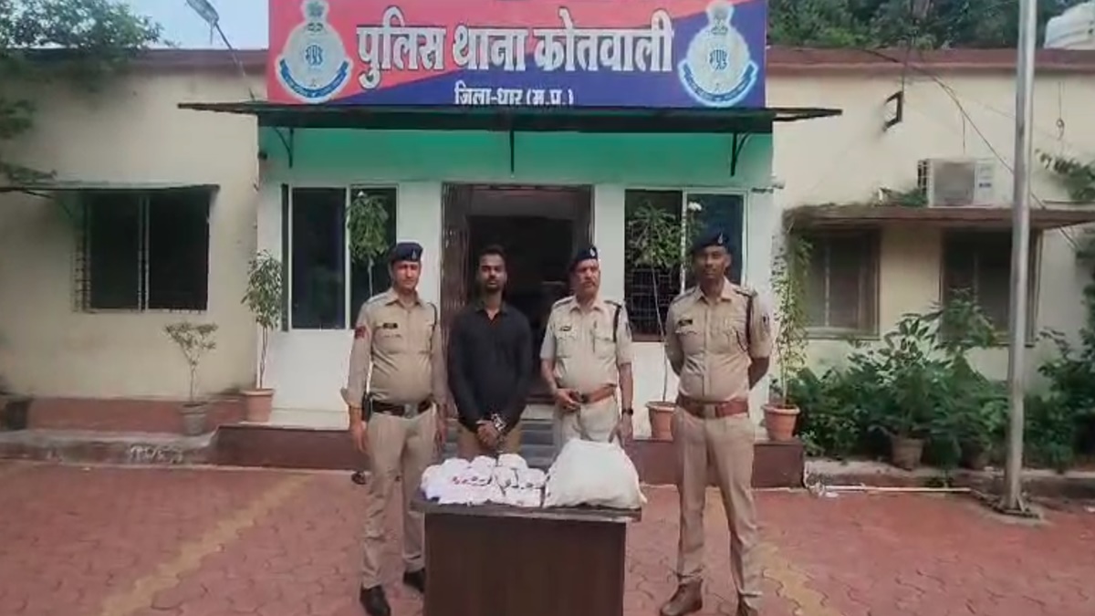 पुलिस का मुखबिर ही निकला अपराधी: व्यापारी ने पड़ोसी के घर पर रखा ब्राउन शुगर, फिर SP को किया कॉल, ऐसे फूटा भांडा
