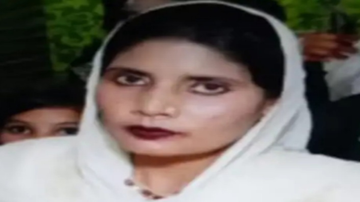 Crime News : पति ने पत्नी को पीट-पीटकर उतारा मौत के घाट, कुछ दिन पहले लाया था मायके से