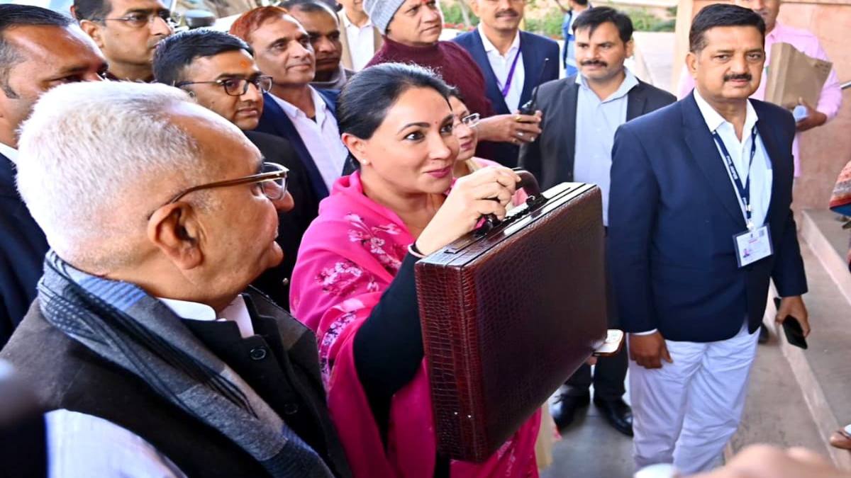 Rajasthan Budget 2024-25: प्रदेश वासियों के लिए क्या-क्या होगा नया ? डिप्टी सीएम दिया कुमारी ने दिए बड़े संकेत…
