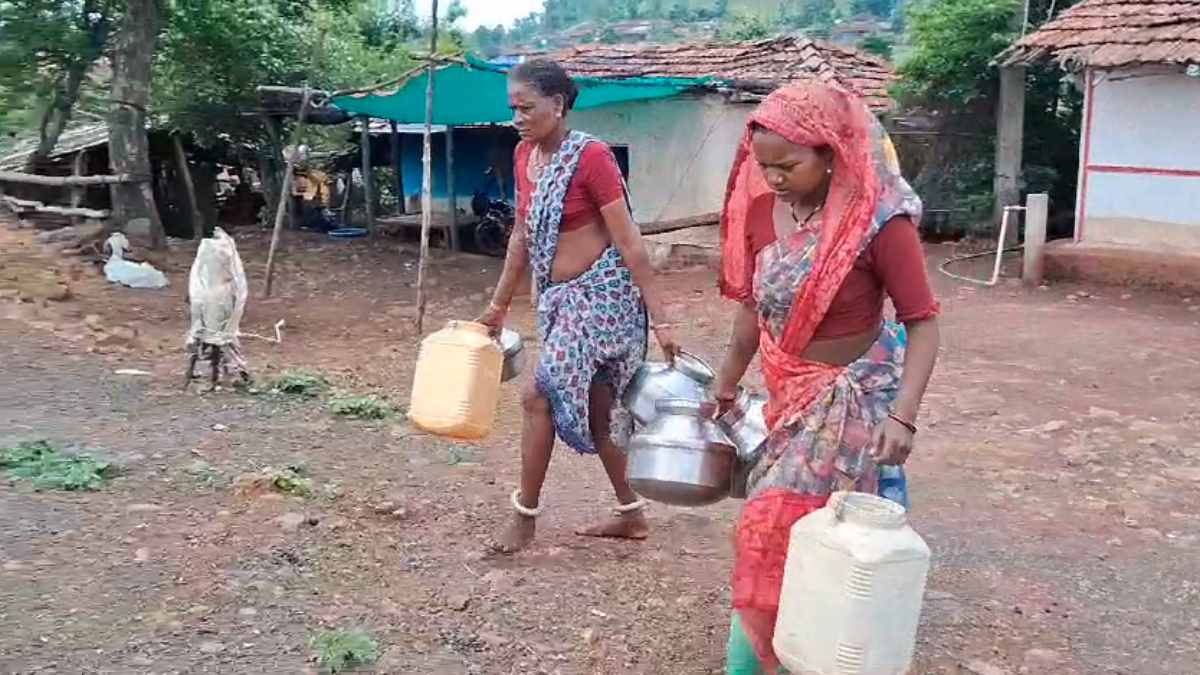 जल-जीवन मिशन फेल! ग्रामीण बैक्टीरिया युक्त पानी पीने को मजबूर, बीमारियों के चपेट में आ रहे लोग