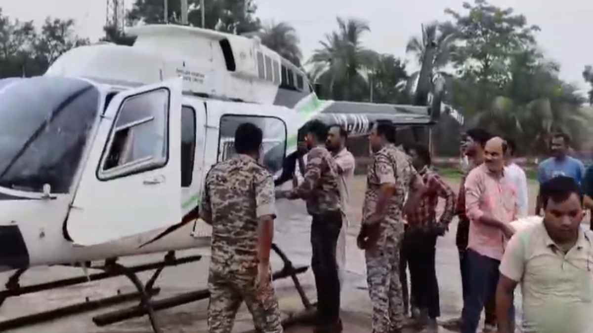 CG Big Breaking : छत्तीसगढ़-महाराष्ट्र बॉर्डर पर मुठभेड़ में 12 हार्डकोर नक्सली ढेर, 51 लाख का था इनाम, दो जवान घायल