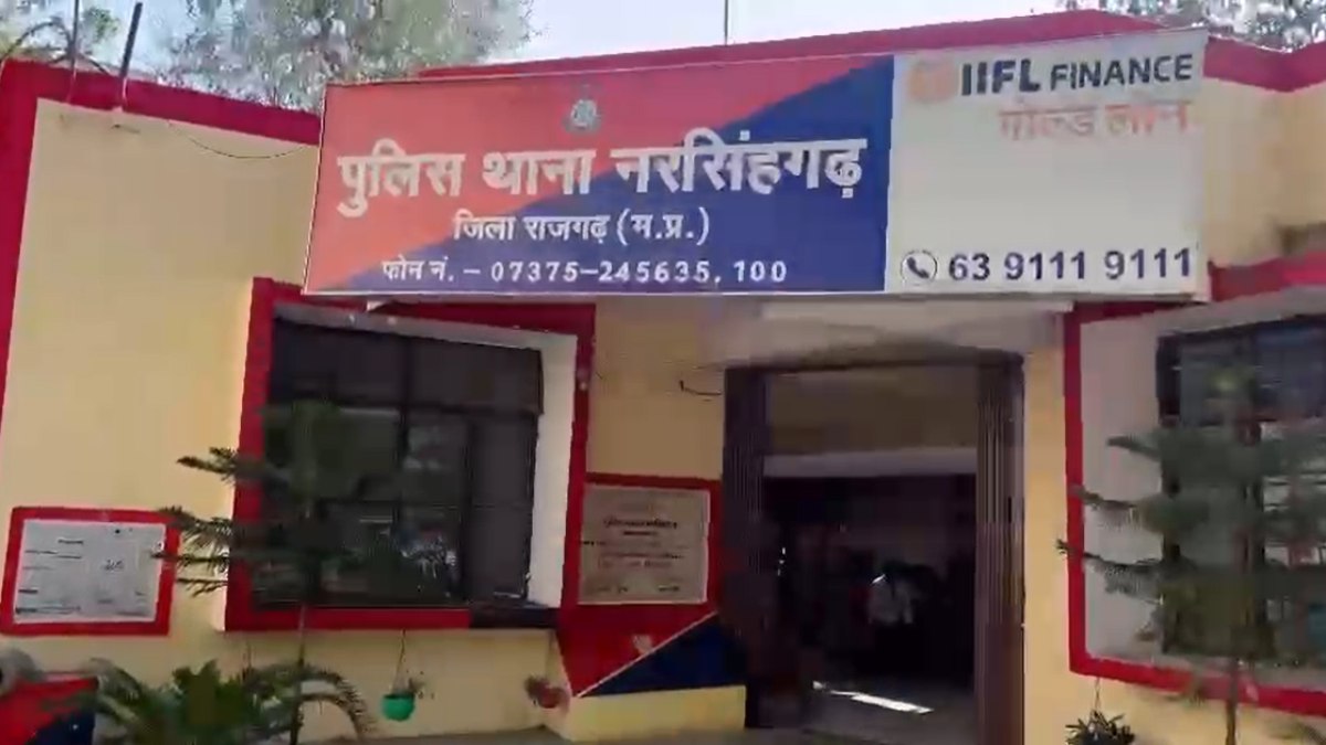 हैवान बना पिताः भाई और मां को जान से मारने की धमकी देकर नाबालिग से किया रेप, नए कानून के तहत जीरो में कायमी कर केस संबंधित थाने ट्रांसफर