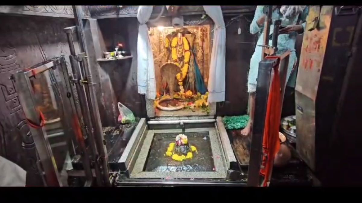 ओंकारेश्वर में सावन की तैयारियां तेज: श्रद्धालुओं के दर्शन के लिए बदली गईं ये व्यवस्थाएं, जानें से पहले पढ़ लें खबर…