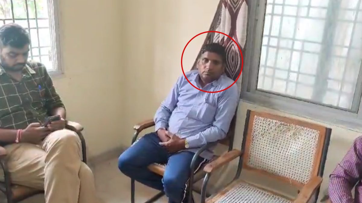 लोकायुक्त ने रिश्वतखोर क्लर्क को किया गिरफ्तार, रिटायर्ड अधिकारी से इस एवज में मांगी थी घूस