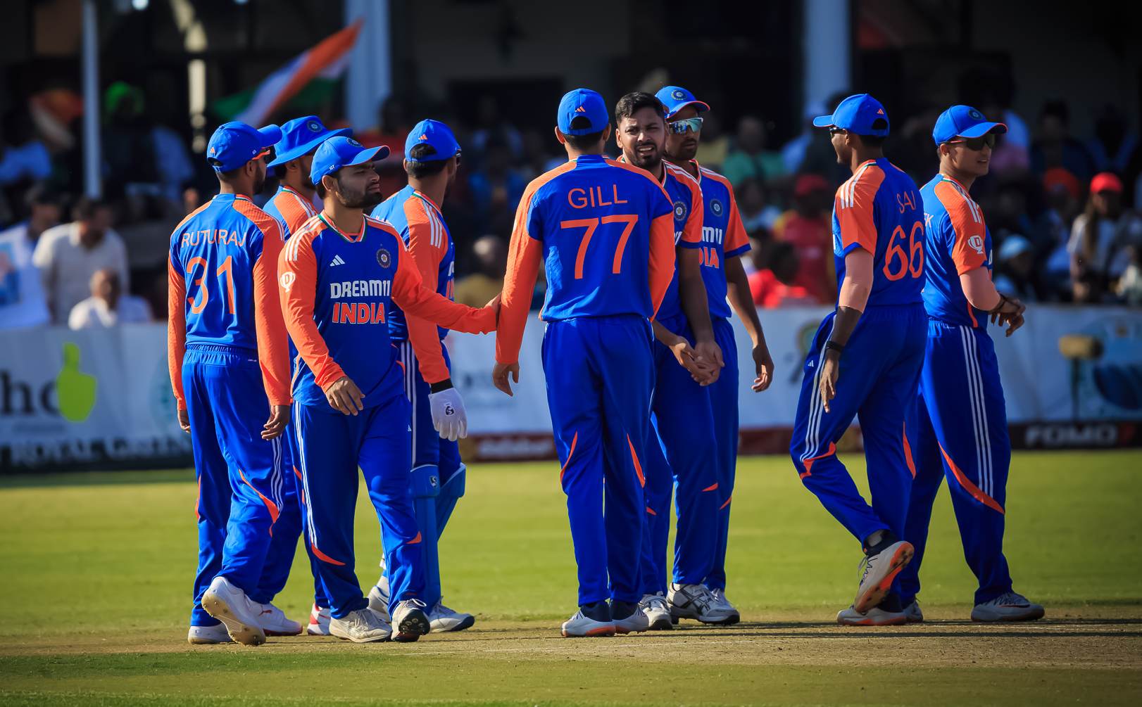 IND vs ZIM: दूसरे टी20 में यंग टीम इंडिया की वापसी, जिम्बाब्वे को 100 रन से दी करारी शिकस्त, आवेश-मुकेश ने चटकाए 3-3 विकेट