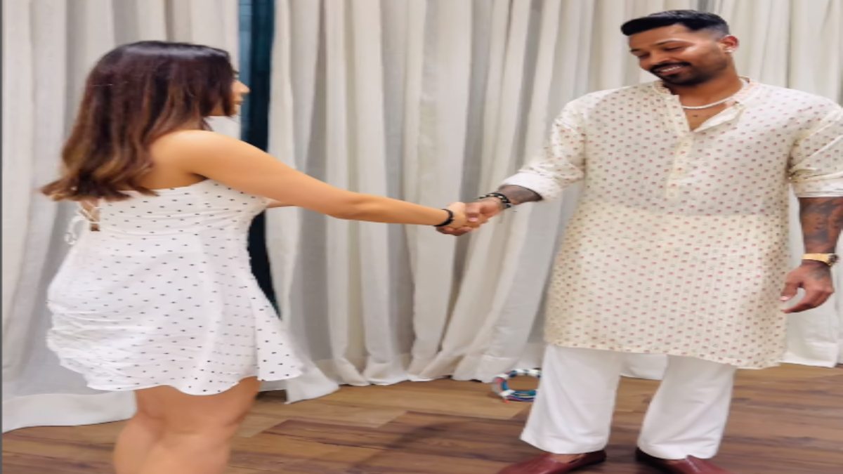 तलाक की अफवाहों के बीच किसी और के साथ दिखे Hardik Pandya, मिस्ट्री गर्ल को देख फैंस बोले- ‘नताशा से बैटर…’