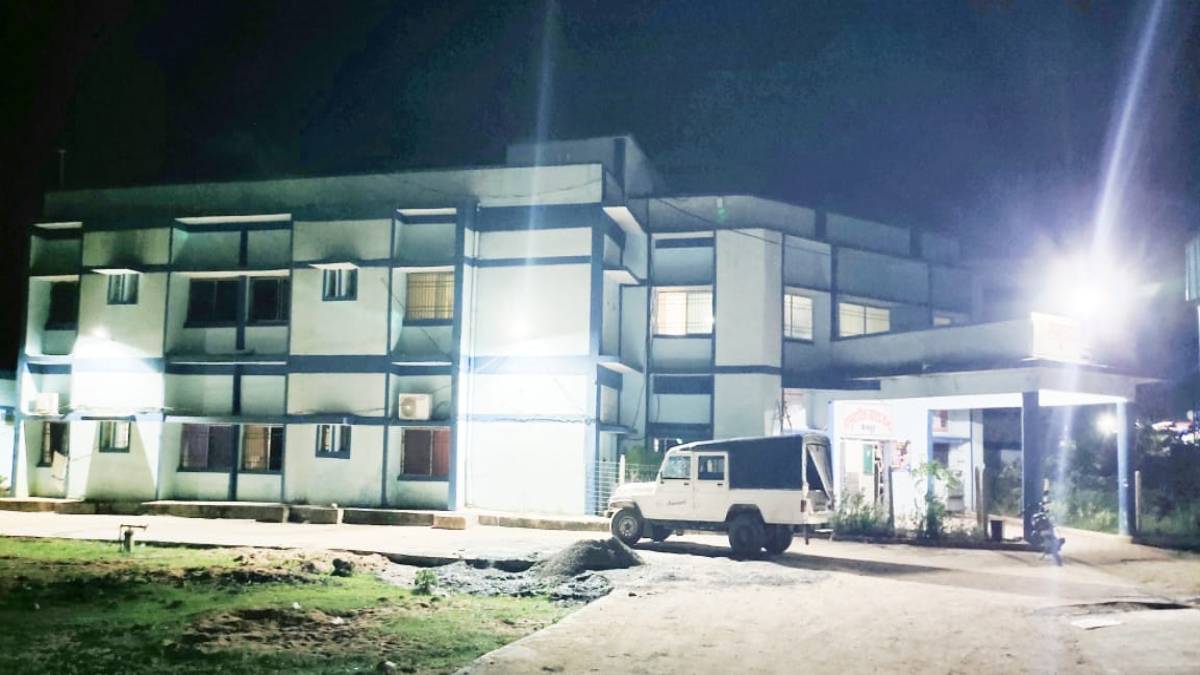 नहीं थम रहा मलेरिया से मौत का सिलसिला, पोटाकेबिन के बाद गरियाबंद में विशेष पिछड़ी कमार जनजाति के छात्र की मौत, स्वास्थ्य अमले में हड़कंप